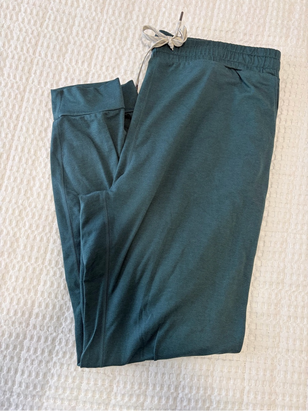 Vuori Forest Green Drawstring Joggers